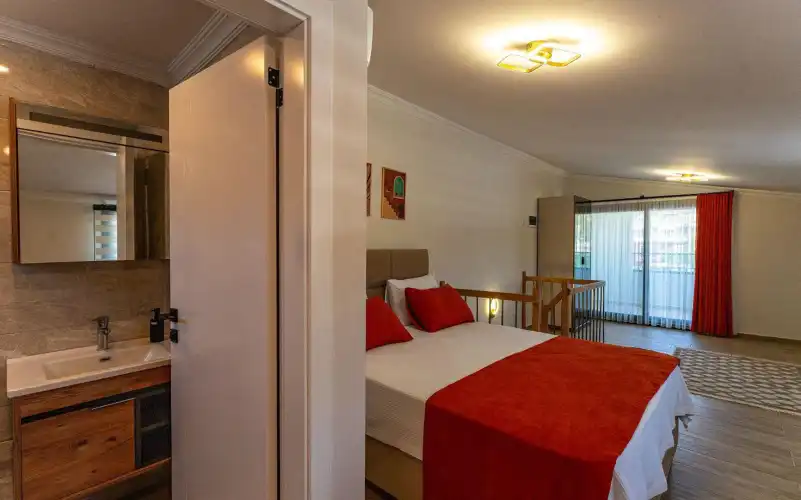 heryer-villa-villa-parla-calis-11_293.jpg