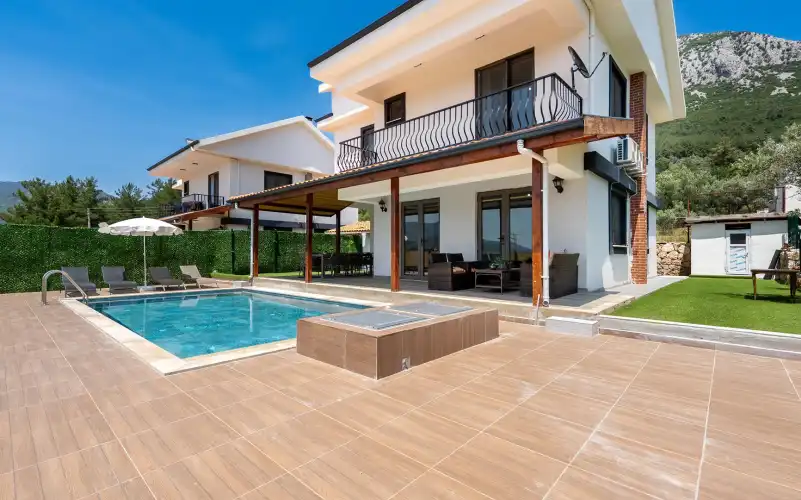 heryer-villa-villa-sinamis-47_536.jpg