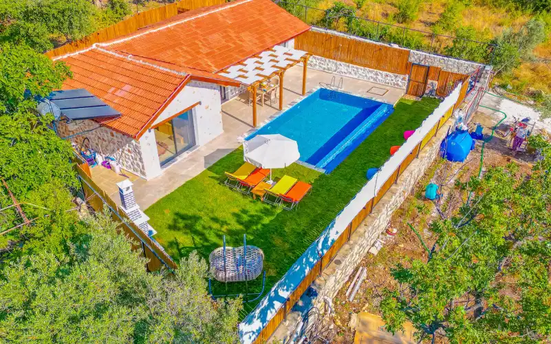 villa-kolak-31_249.jpg