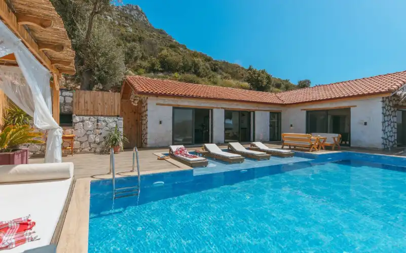 villa-paketi-villa-luvia--17_350.jpg