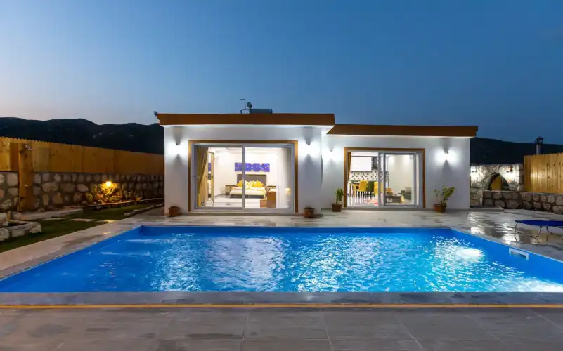 villa-paketi-villa-nehir-saribelen---3_570_679.jpeg