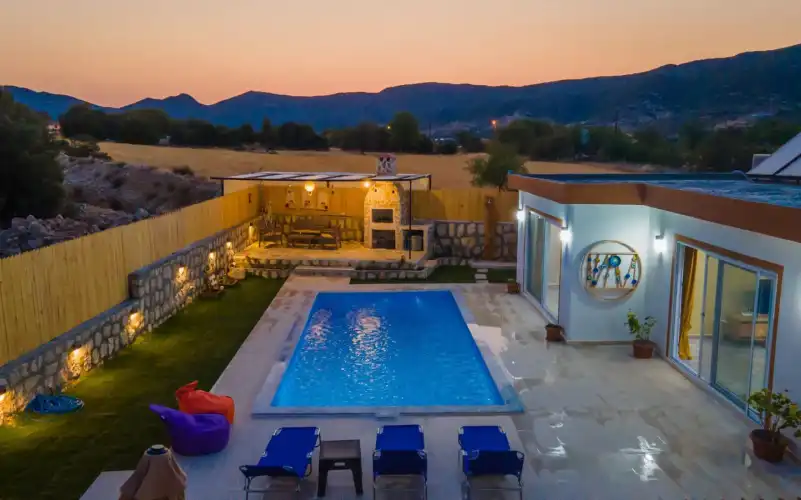 villa-paketi-villa-nehir-saribelen---8_771_654.jpeg