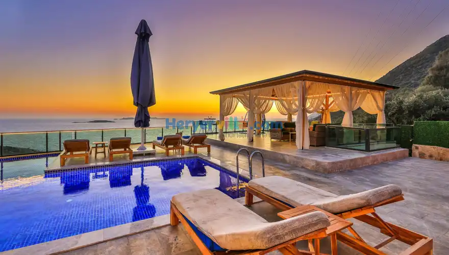 Villa Sea Garden-Deniz manzaralı,jakuzili-villa paketi
