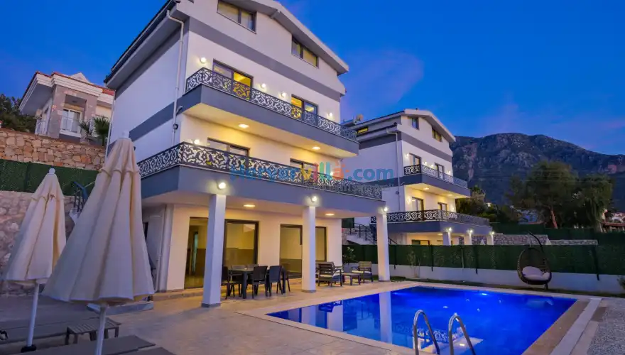 Villa Daisy B