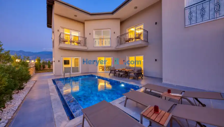 Villa Azura 1