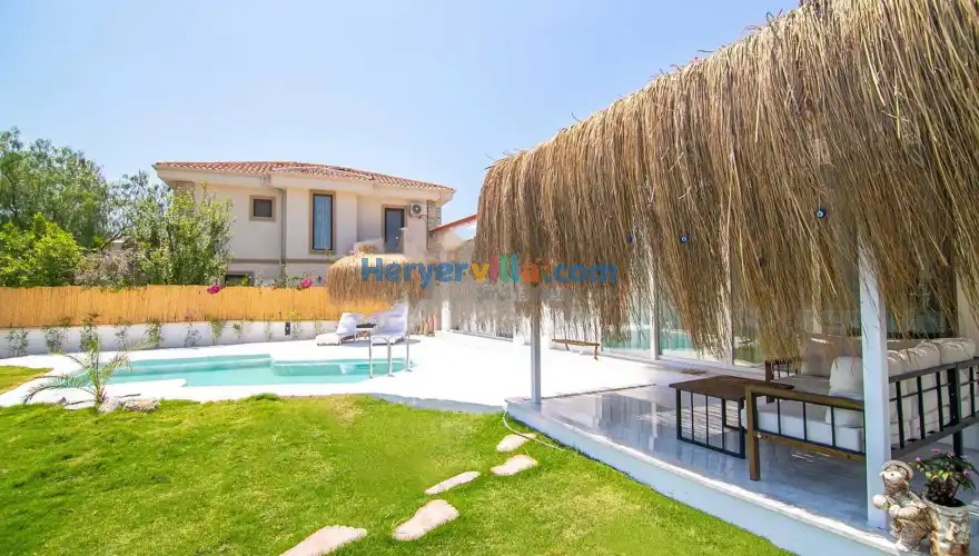 Villa Sunny Garden 1