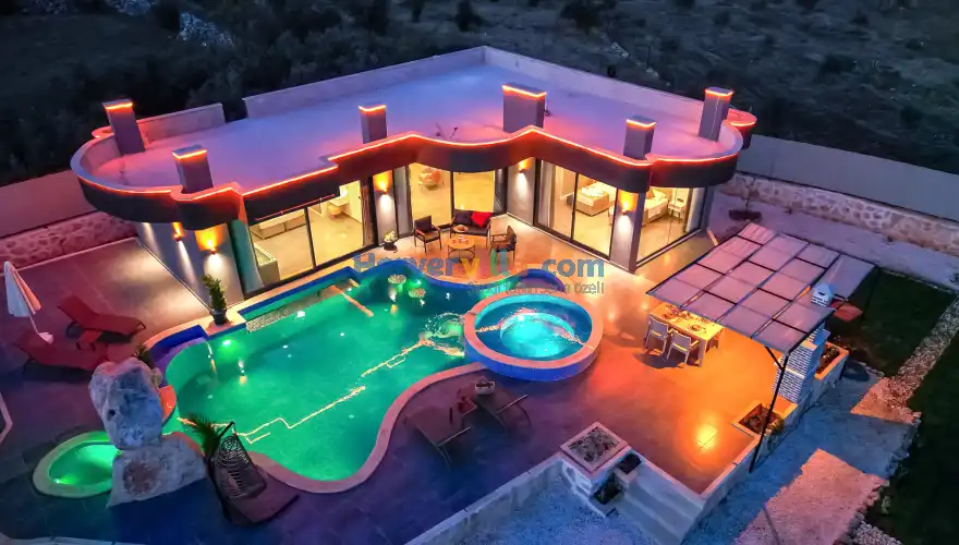 Villa Agartra Belenli, Lüks,Geniş bahçeli,Çocuk oyun alanı-VillaPaketi