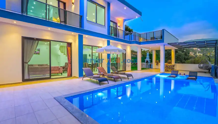 Villa Bozo 2 - Korunaklı Havuz Alanı - Jakuzili Villa - Villa Paketi