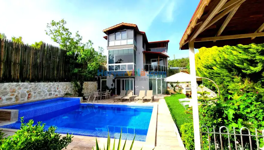 Villa Dere- Bahçeli Villa - Muhafazakar Villa - Villa Paketi