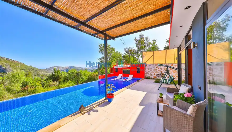 Villa Elif, doğa manzaralı, jakuzili, havuzlu - villapaketi