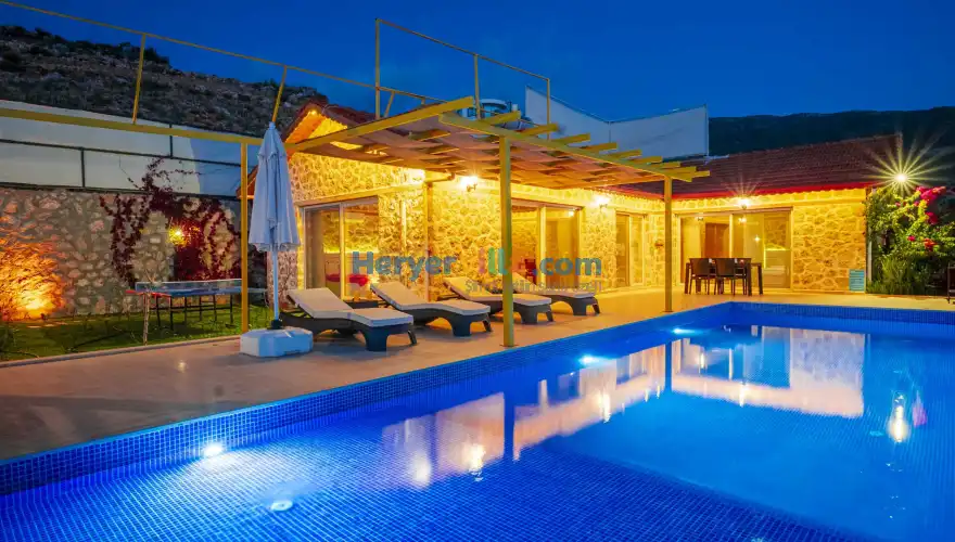 Villa Hilal, 4 kişilik, doğa içerisinde,havuzlu - villapaketi