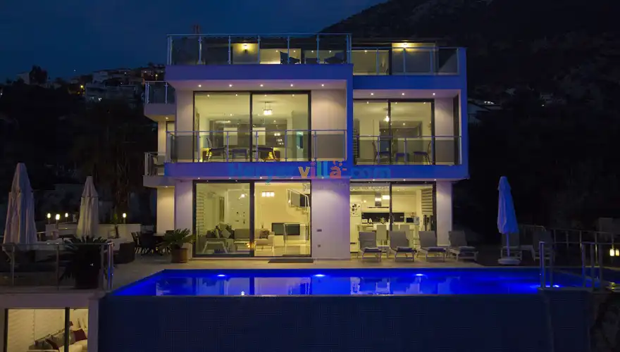 Villa Hope - Kalabalık Ailelere Uygun  Villa - Merkeze Yakın Villa 