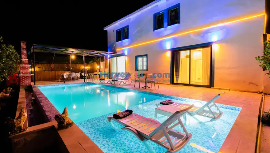 Villa Umut, Jakuzili,Muhafazakar-VillaPaketi