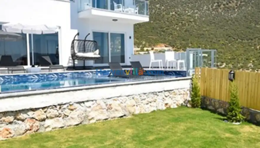 Villa SRC