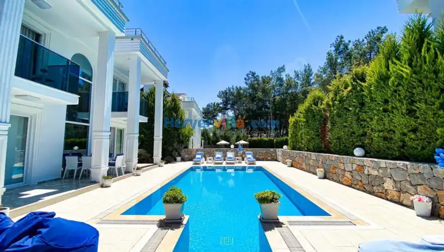 Villa Diva