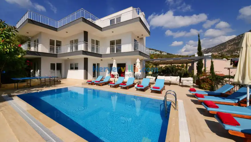 Villa Lilyum