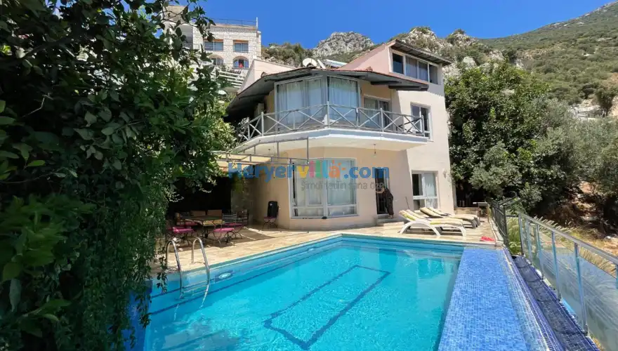 Villa Yaka
