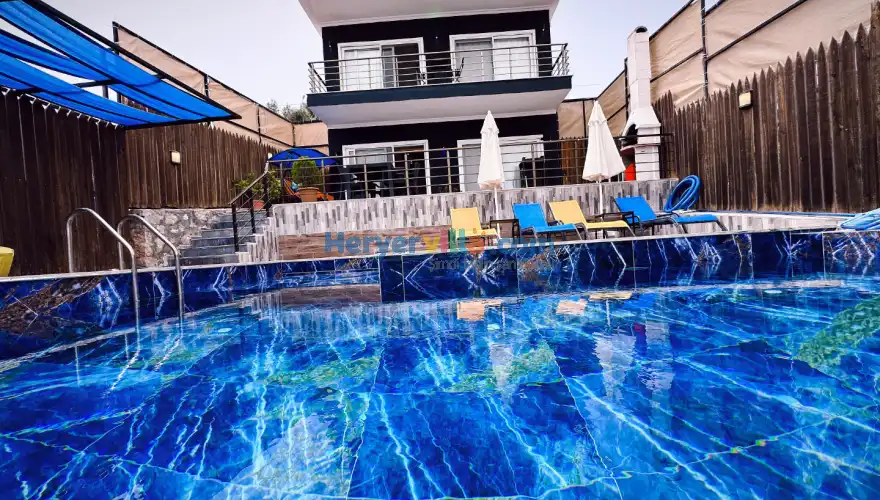 Villa Powder