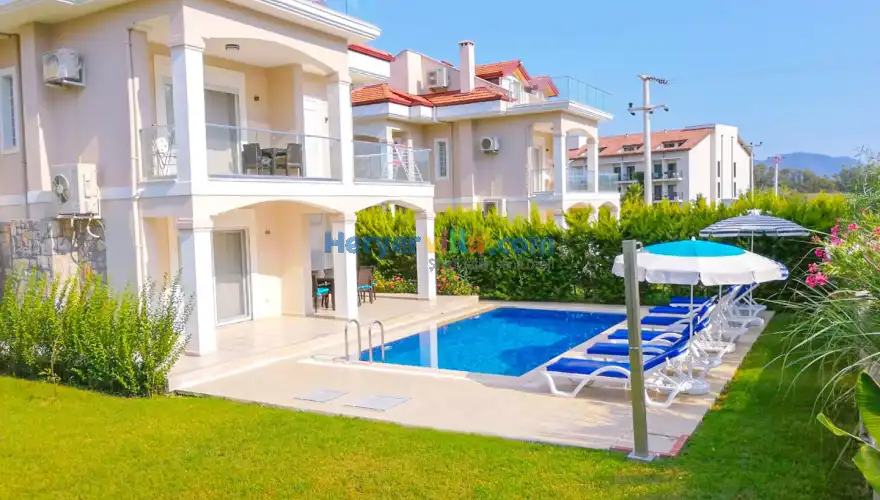 Villa Almira 3- Özel Havuzlu Villa - Bahçeli Villa - Villa Paketi